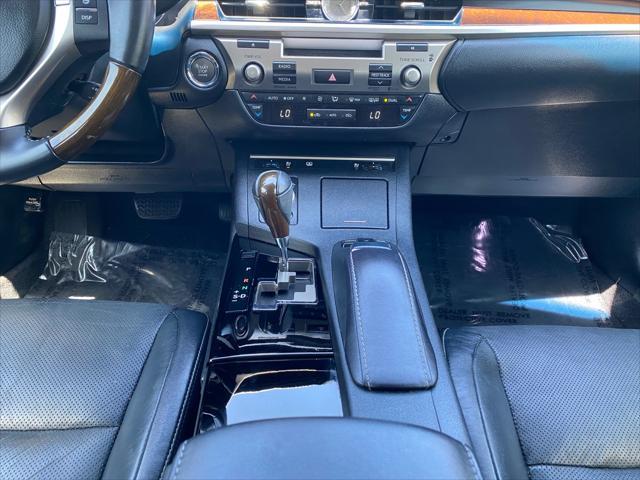 used 2014 Lexus ES 350 car, priced at $18,199
