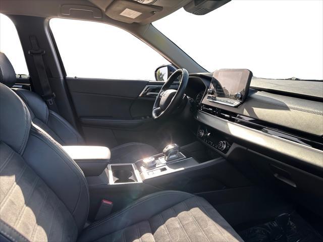 used 2022 Mitsubishi Outlander car, priced at $21,899