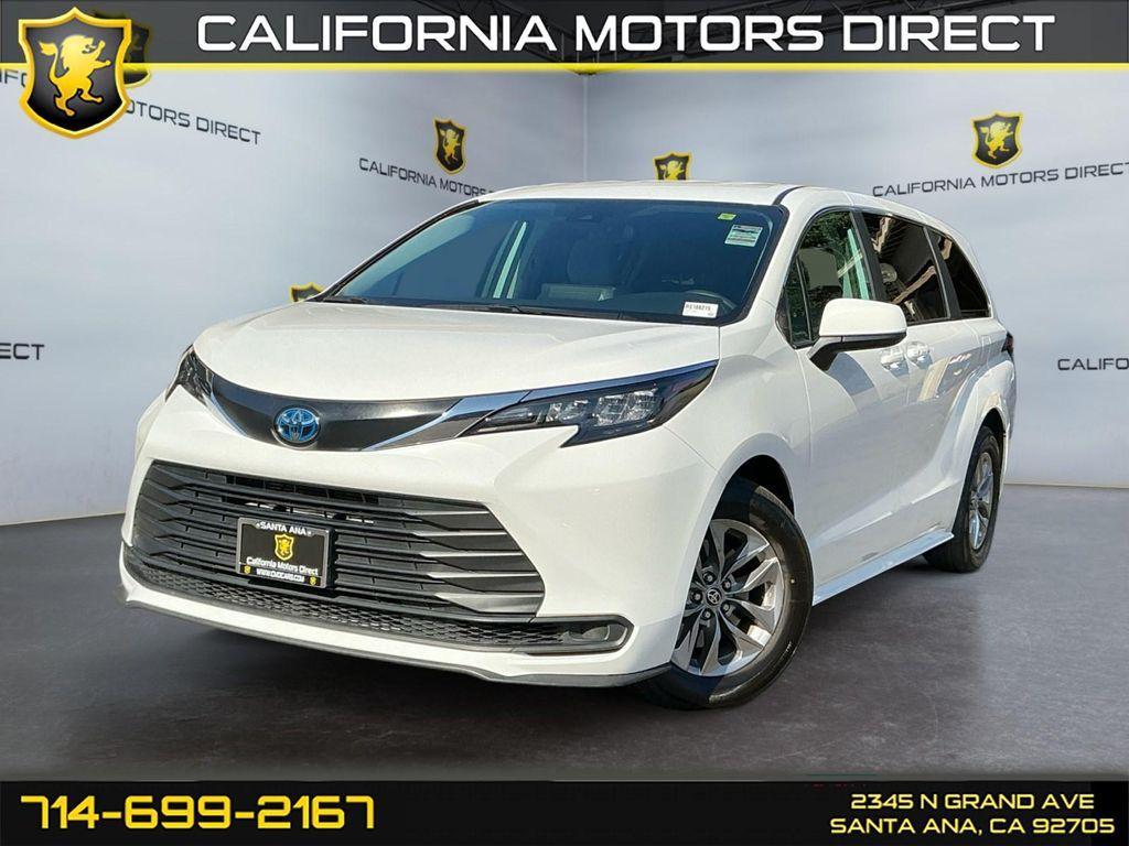 used 2024 Toyota Sienna car, priced at $34,299