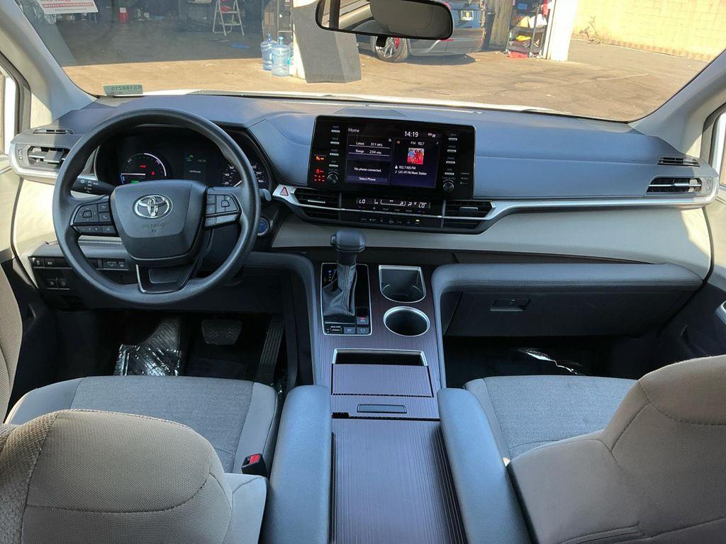 used 2024 Toyota Sienna car, priced at $34,299