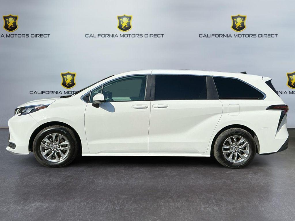 used 2024 Toyota Sienna car, priced at $34,299