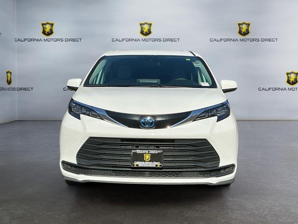 used 2024 Toyota Sienna car, priced at $34,299