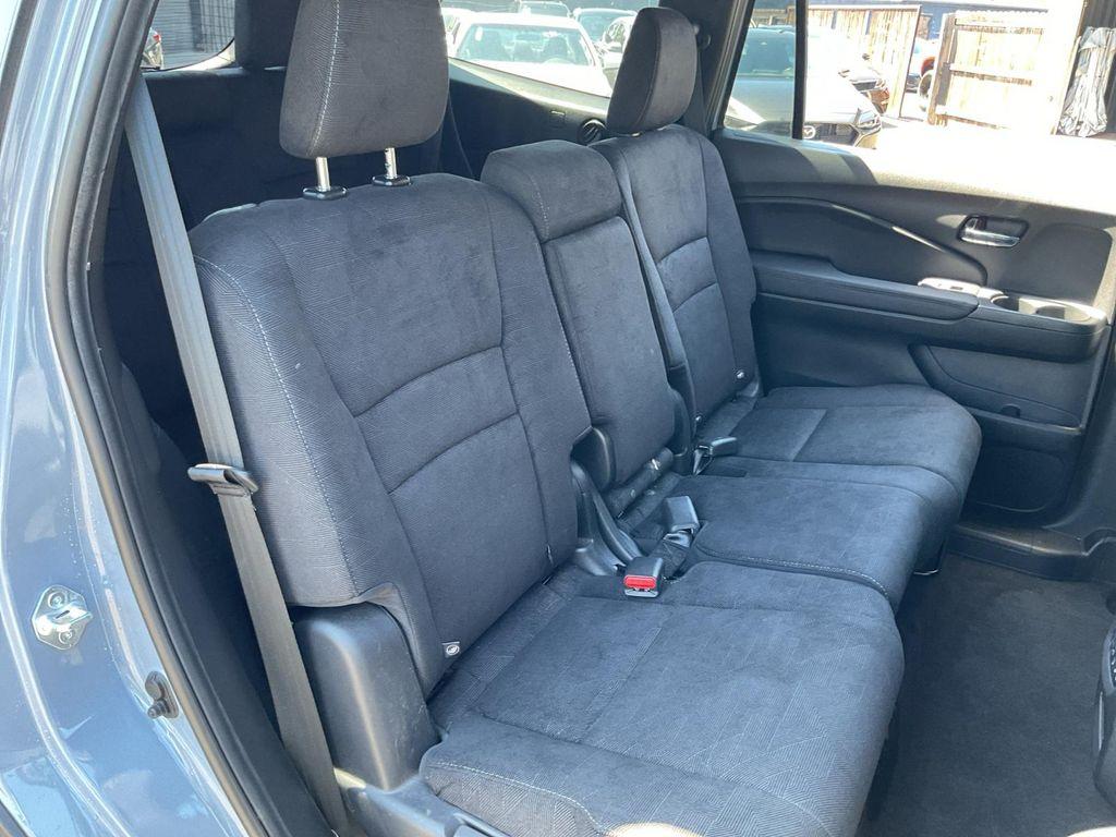 used 2022 Honda Pilot car, priced at $30,199