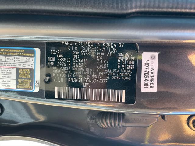 used 2022 Kia Sorento Hybrid car, priced at $26,194