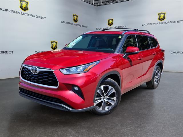 used 2020 Toyota Highlander car, priced at $27,470