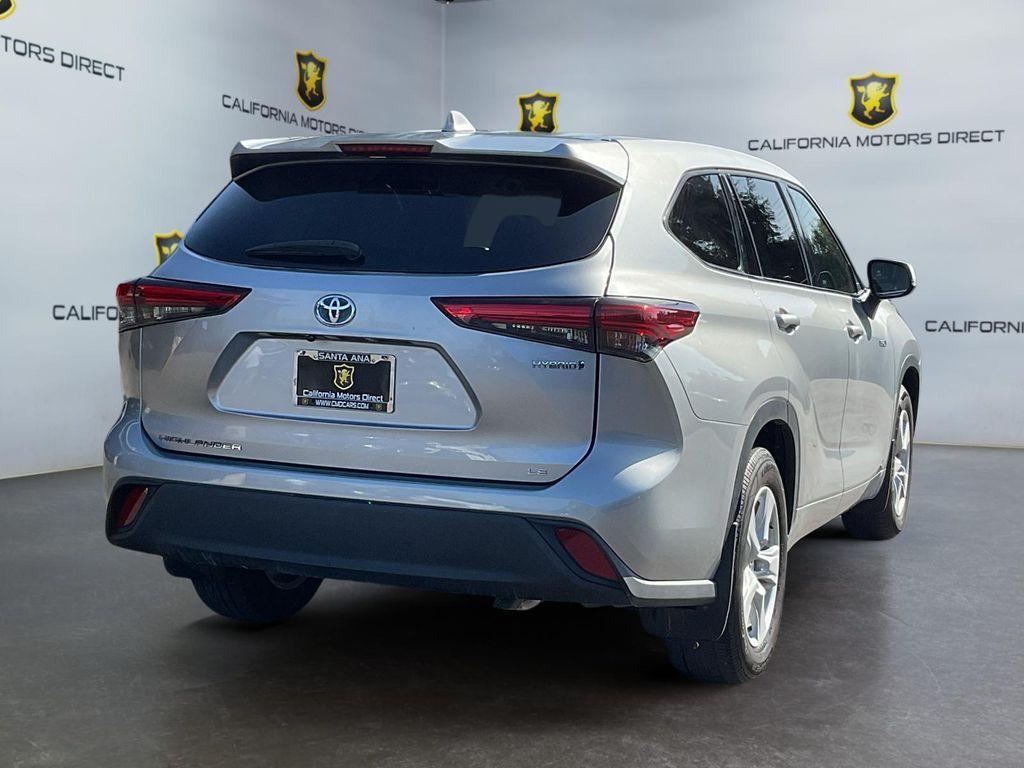 used 2021 Toyota Highlander Hybrid car, priced at $31,699