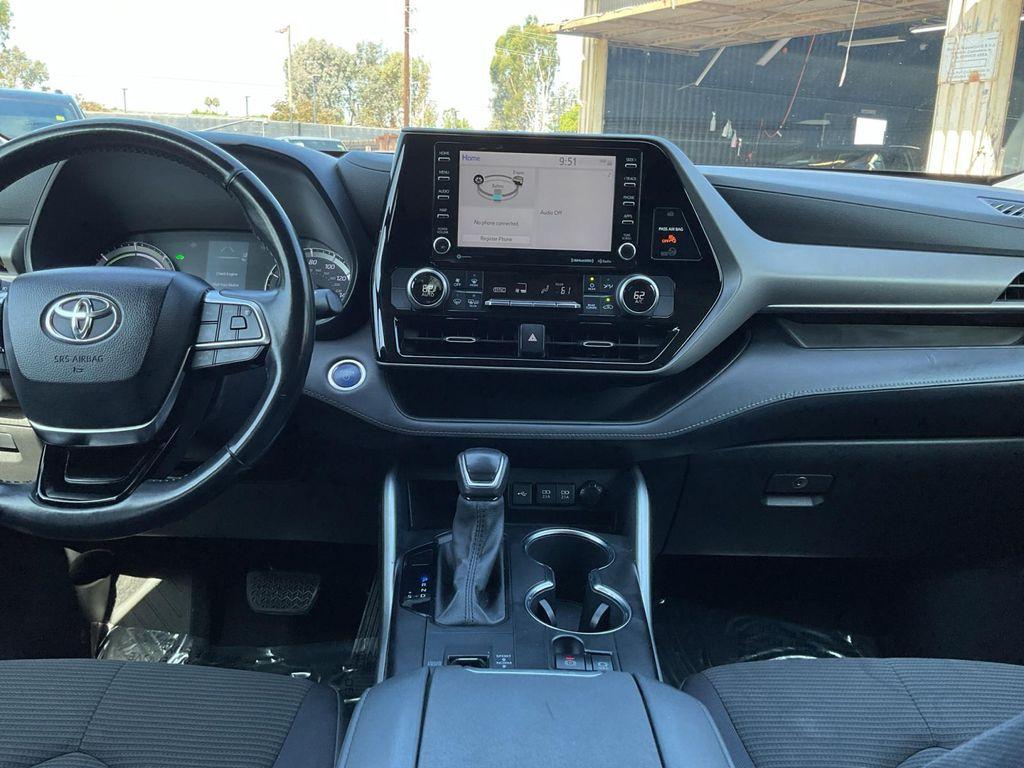 used 2021 Toyota Highlander Hybrid car, priced at $31,699