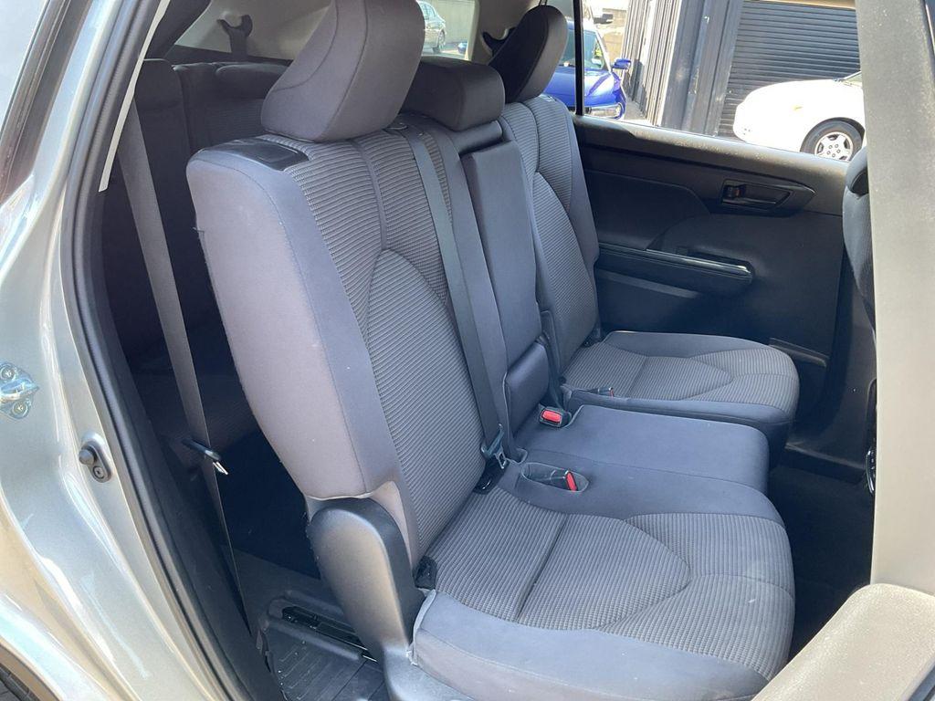 used 2021 Toyota Highlander Hybrid car, priced at $31,699