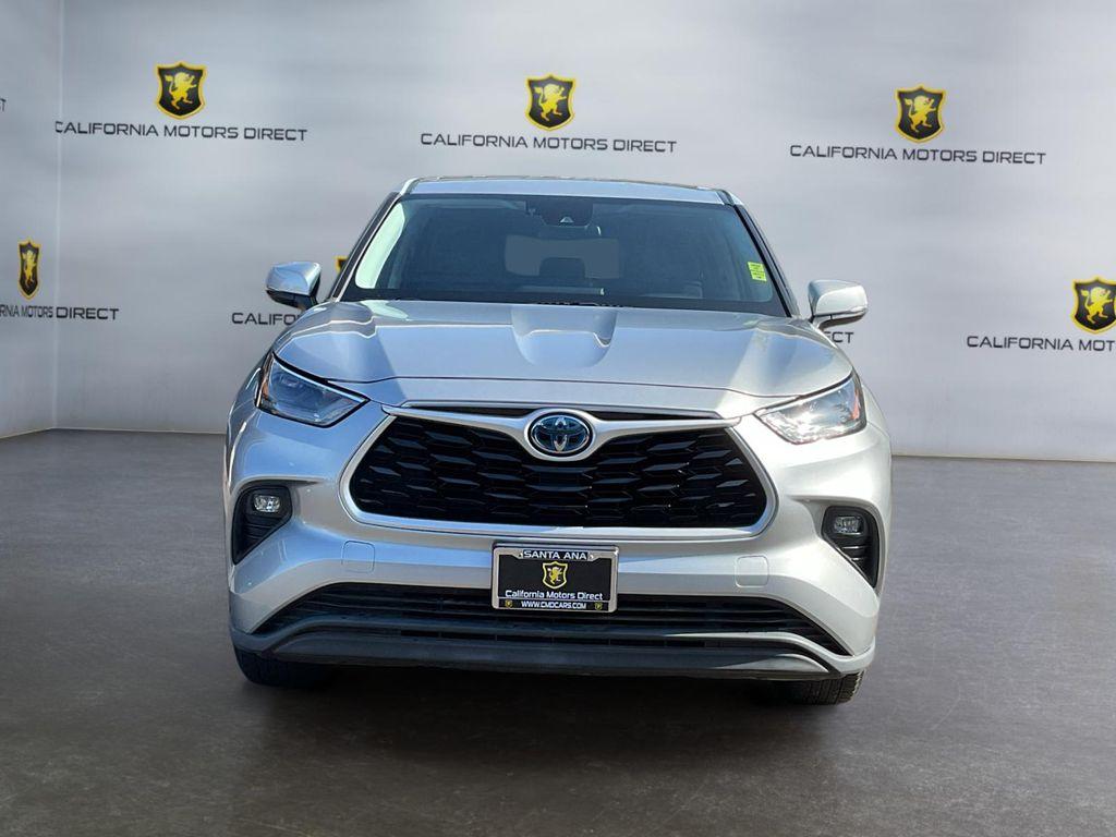 used 2021 Toyota Highlander Hybrid car, priced at $31,699