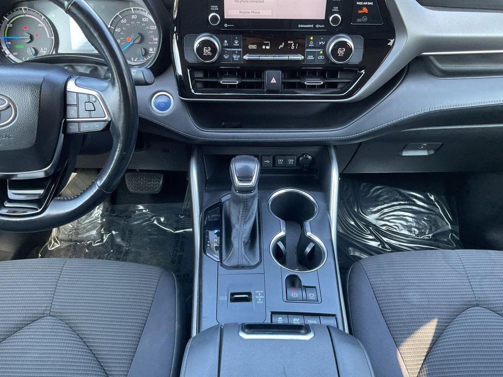 used 2021 Toyota Highlander Hybrid car, priced at $31,699