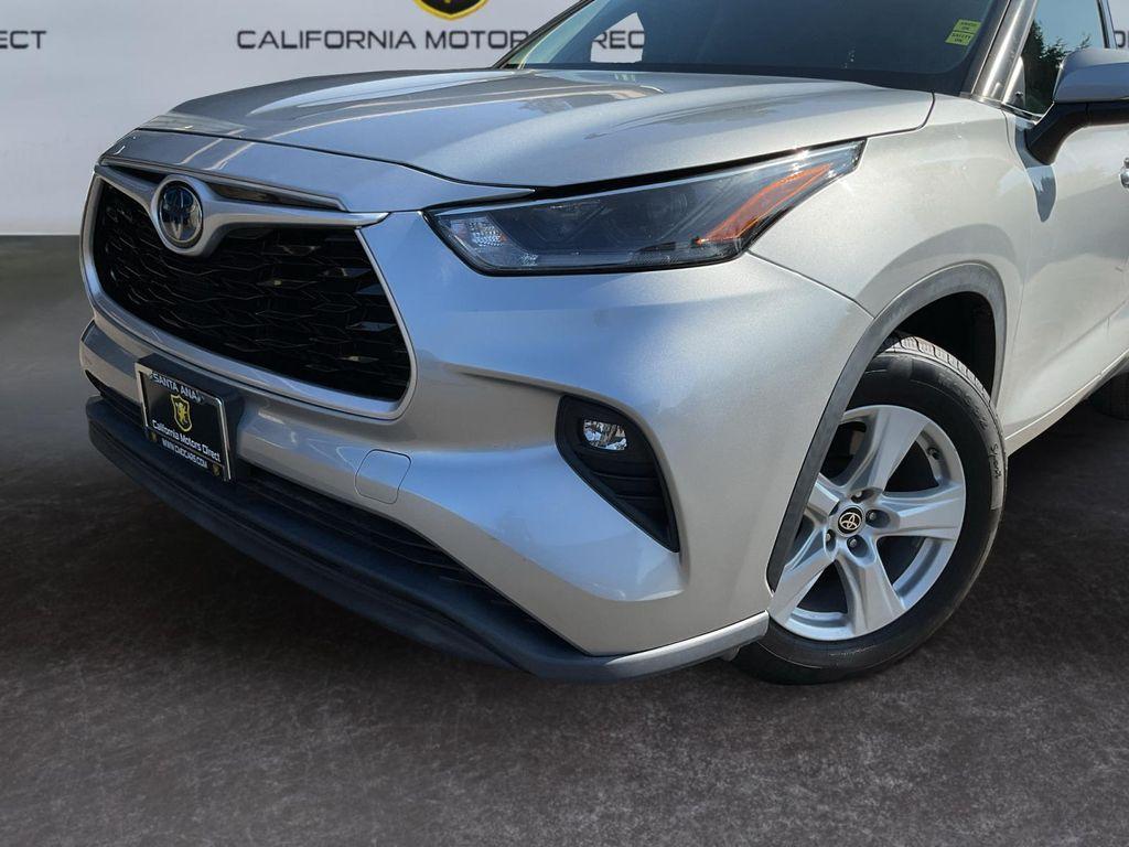 used 2021 Toyota Highlander Hybrid car, priced at $31,699