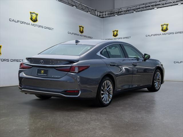 used 2020 Lexus ES 300h car, priced at $27,438