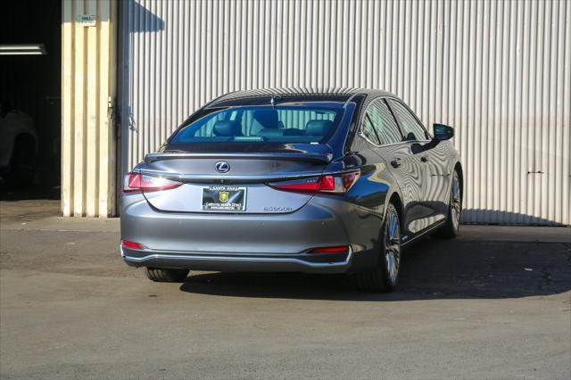 used 2020 Lexus ES 300h car, priced at $27,299