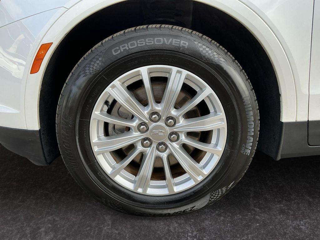 used 2018 Cadillac XT5 car, priced at $17,699