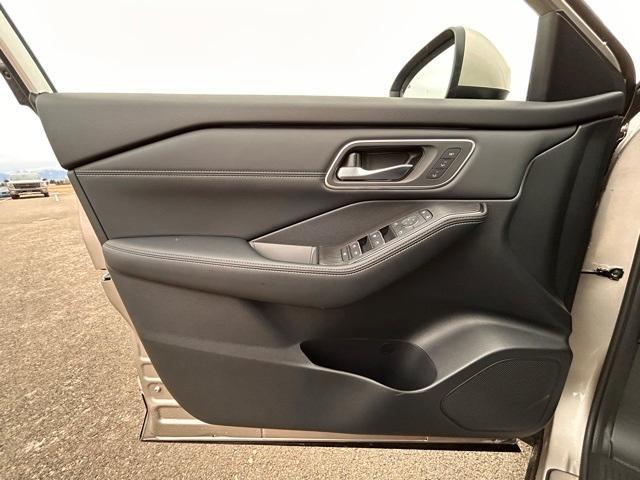 new 2025 Nissan Rogue car, priced at $41,343