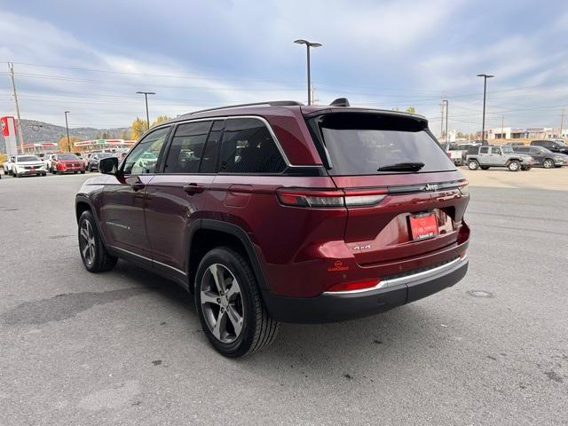 used 2023 Jeep Grand Cherokee car, priced at $31,877