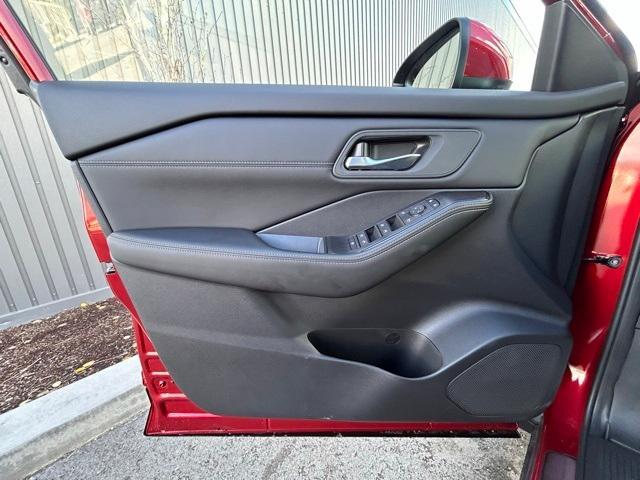 new 2025 Nissan Rogue car, priced at $31,355