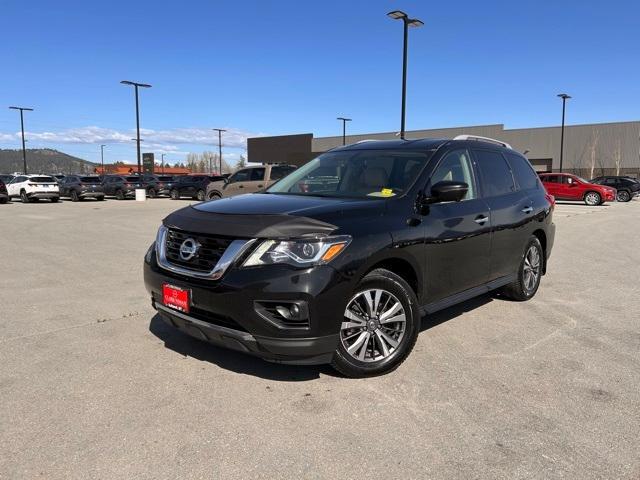 used 2017 Nissan Pathfinder car, priced at $13,925
