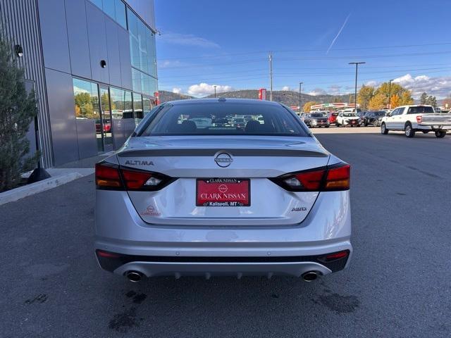new 2025 Nissan Altima car, priced at $30,321