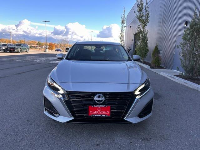 new 2025 Nissan Altima car, priced at $30,321