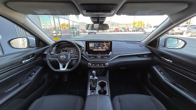 new 2025 Nissan Altima car, priced at $30,321