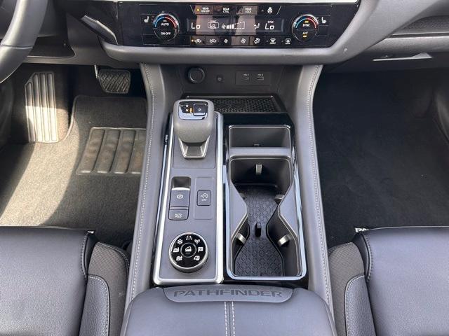 used 2024 Nissan Pathfinder car, priced at $38,399