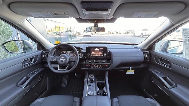 new 2025 Nissan Pathfinder car, priced at $36,087