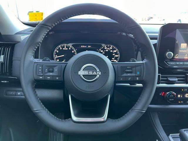 new 2025 Nissan Pathfinder car, priced at $36,087