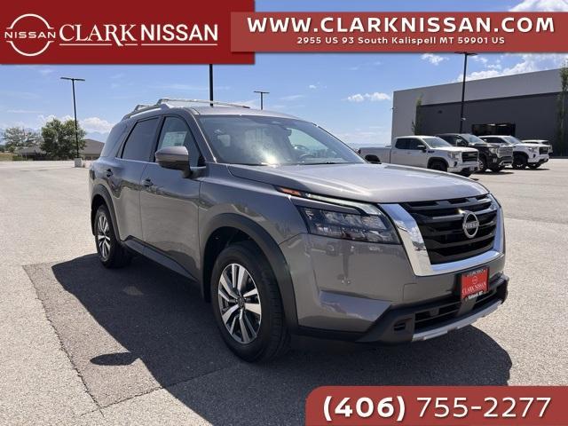 new 2025 Nissan Pathfinder car, priced at $43,806