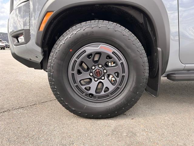 new 2025 Nissan Frontier car, priced at $39,580