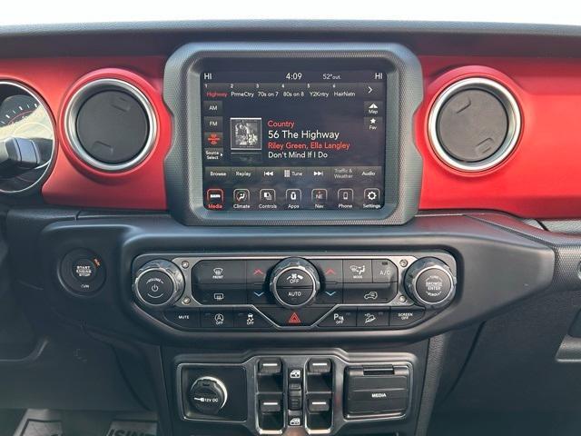 used 2020 Jeep Wrangler Unlimited car, priced at $36,914