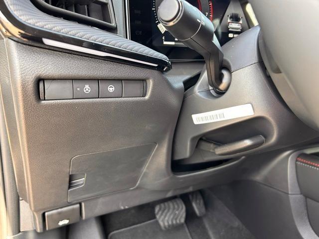 new 2025 Nissan Kicks car, priced at $30,724