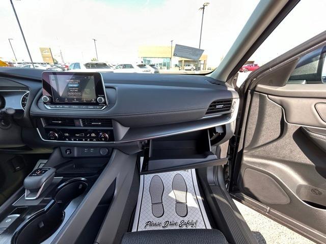 new 2025 Nissan Rogue car, priced at $29,837