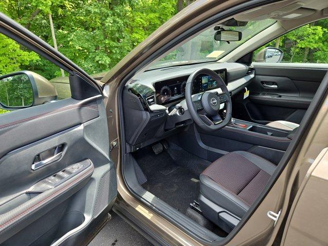 new 2025 Nissan Kicks car, priced at $29,377