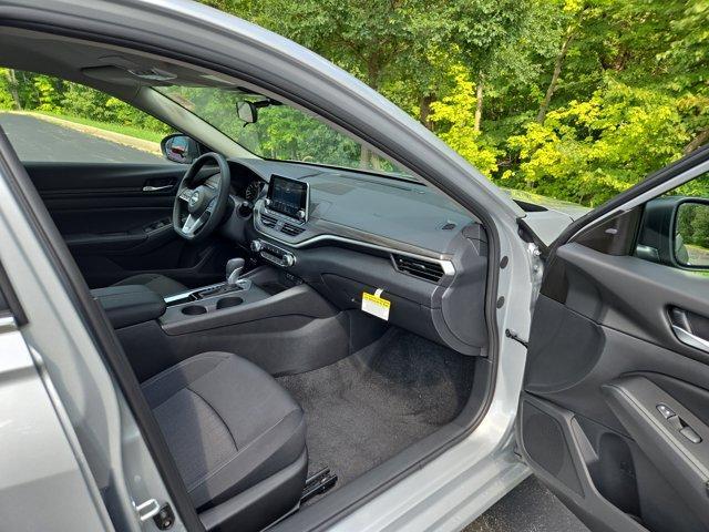 new 2025 Nissan Altima car, priced at $27,909