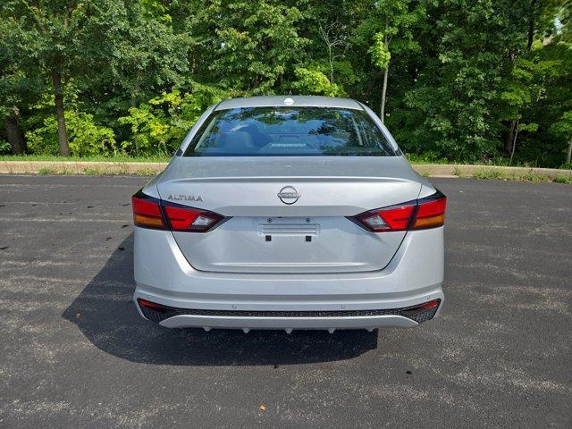 new 2025 Nissan Altima car, priced at $27,909