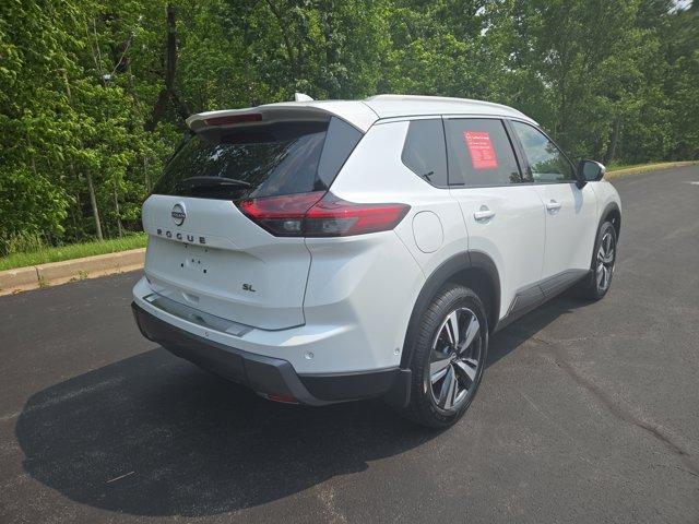used 2024 Nissan Rogue car, priced at $31,990