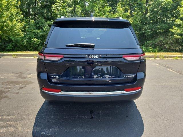used 2024 Jeep Grand Cherokee car, priced at $38,490