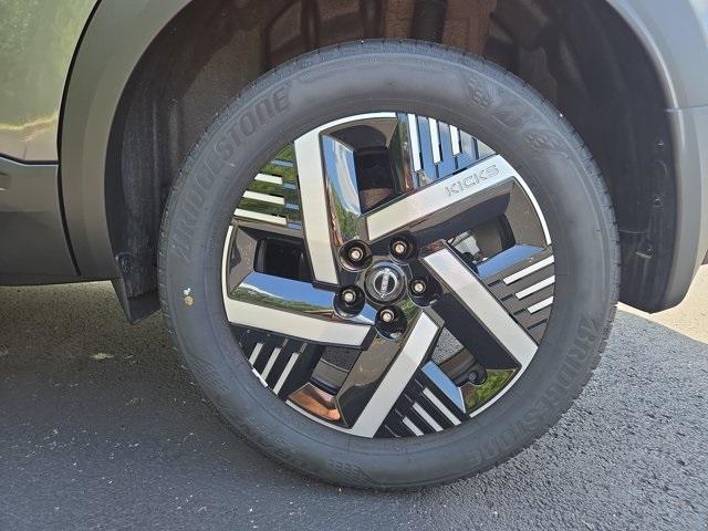 used 2025 Nissan Kicks car, priced at $23,846