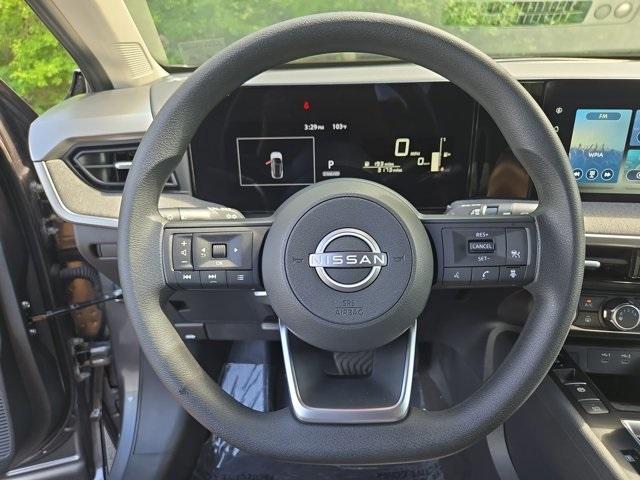 used 2025 Nissan Kicks car, priced at $23,846