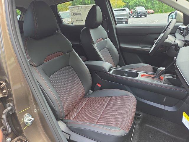 new 2025 Nissan Kicks car, priced at $27,262