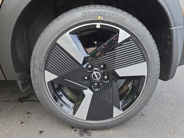 new 2025 Nissan Kicks car, priced at $27,262