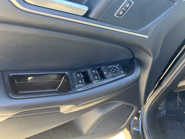 used 2020 Ford Edge car, priced at $18,185