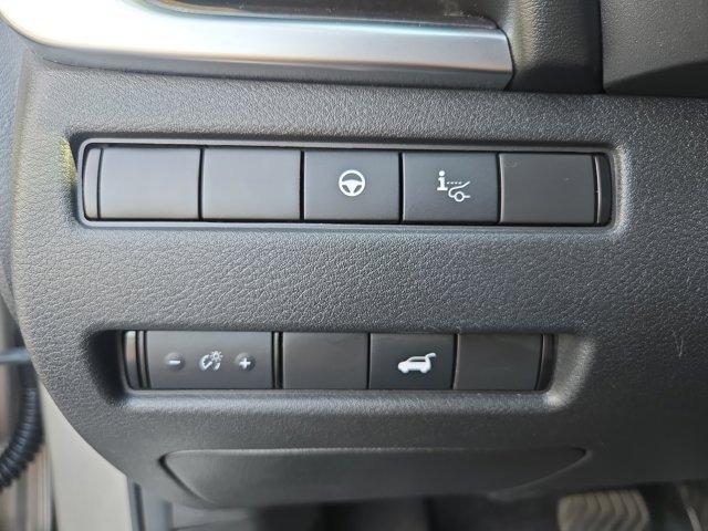 used 2021 Nissan Rogue car, priced at $23,397