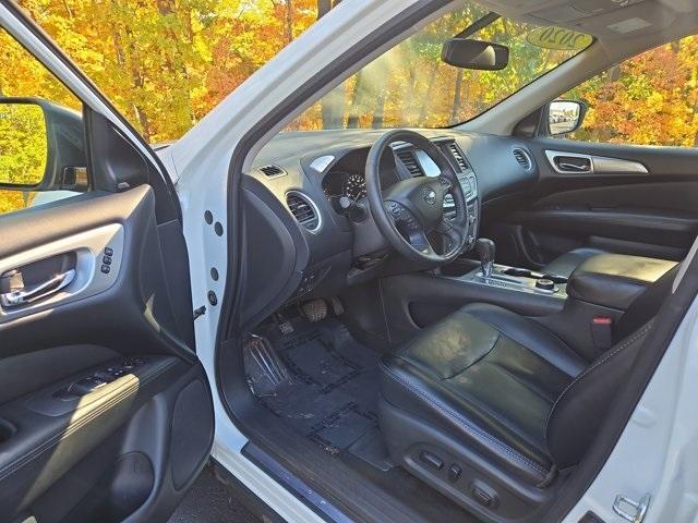 used 2020 Nissan Pathfinder car, priced at $19,990
