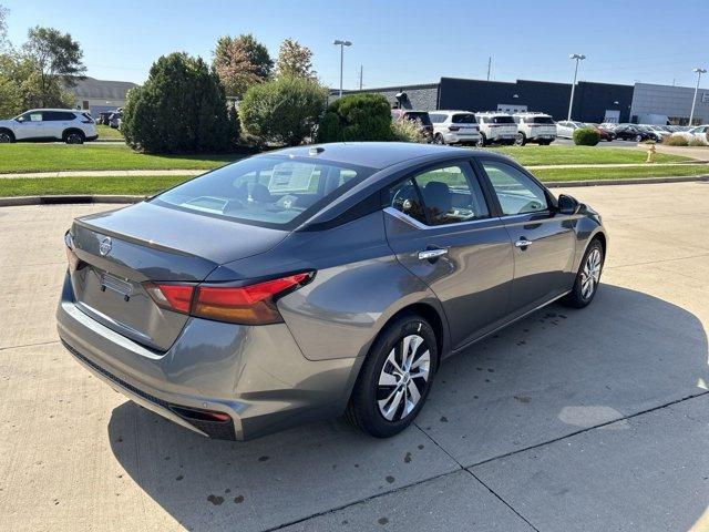 new 2025 Nissan Altima car, priced at $25,678