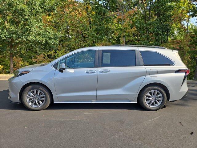 used 2024 Toyota Sienna car, priced at $40,878