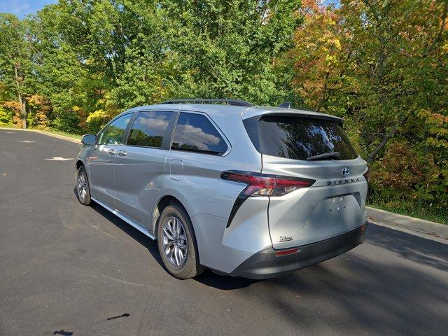 used 2024 Toyota Sienna car, priced at $40,878