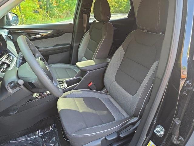 used 2025 Chevrolet TrailBlazer car, priced at $24,844