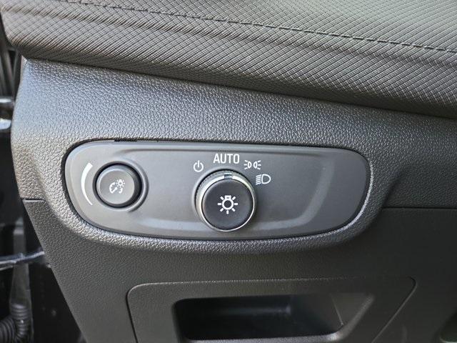 used 2025 Chevrolet TrailBlazer car, priced at $24,844